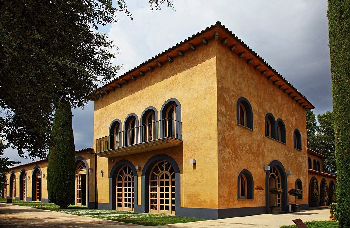 pere-ventura-winery-in
